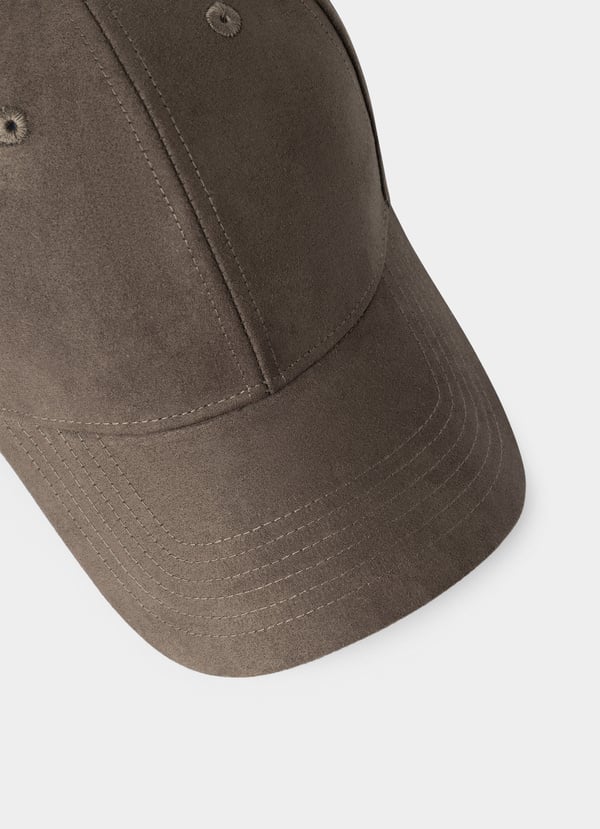 DARK-BROWN