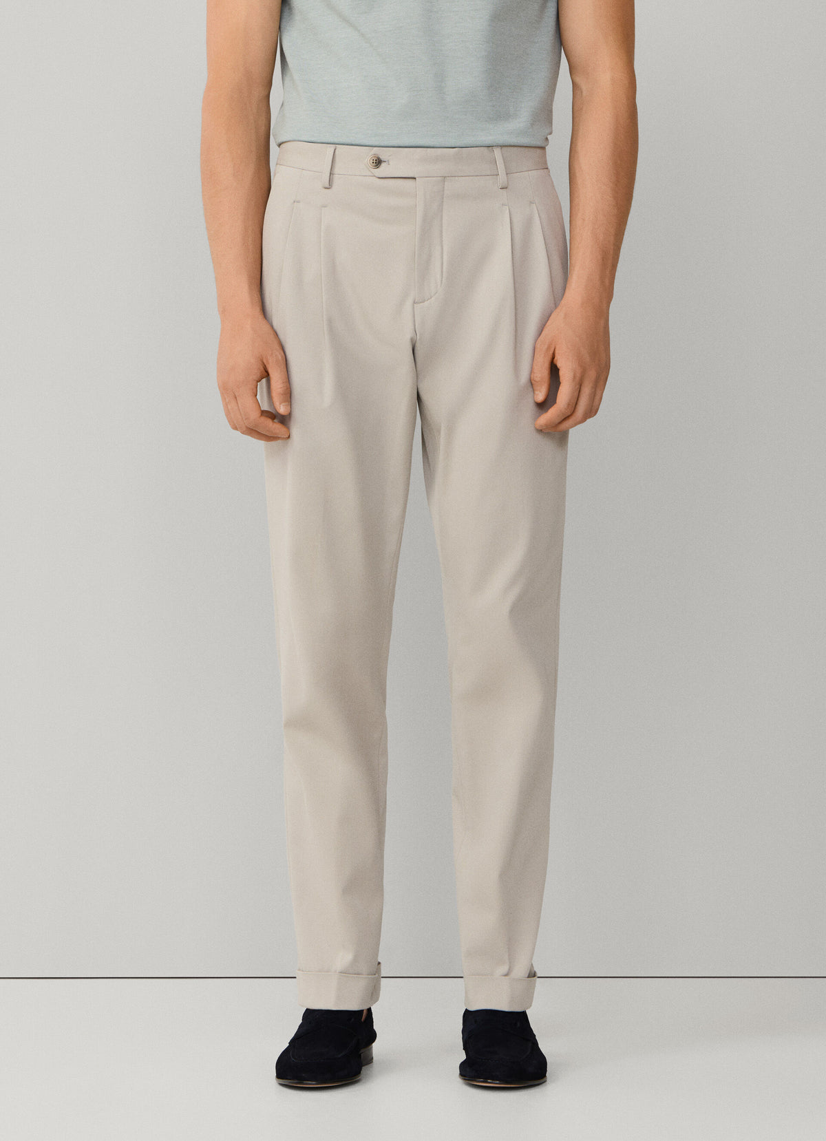 TAUPE-BEIGE