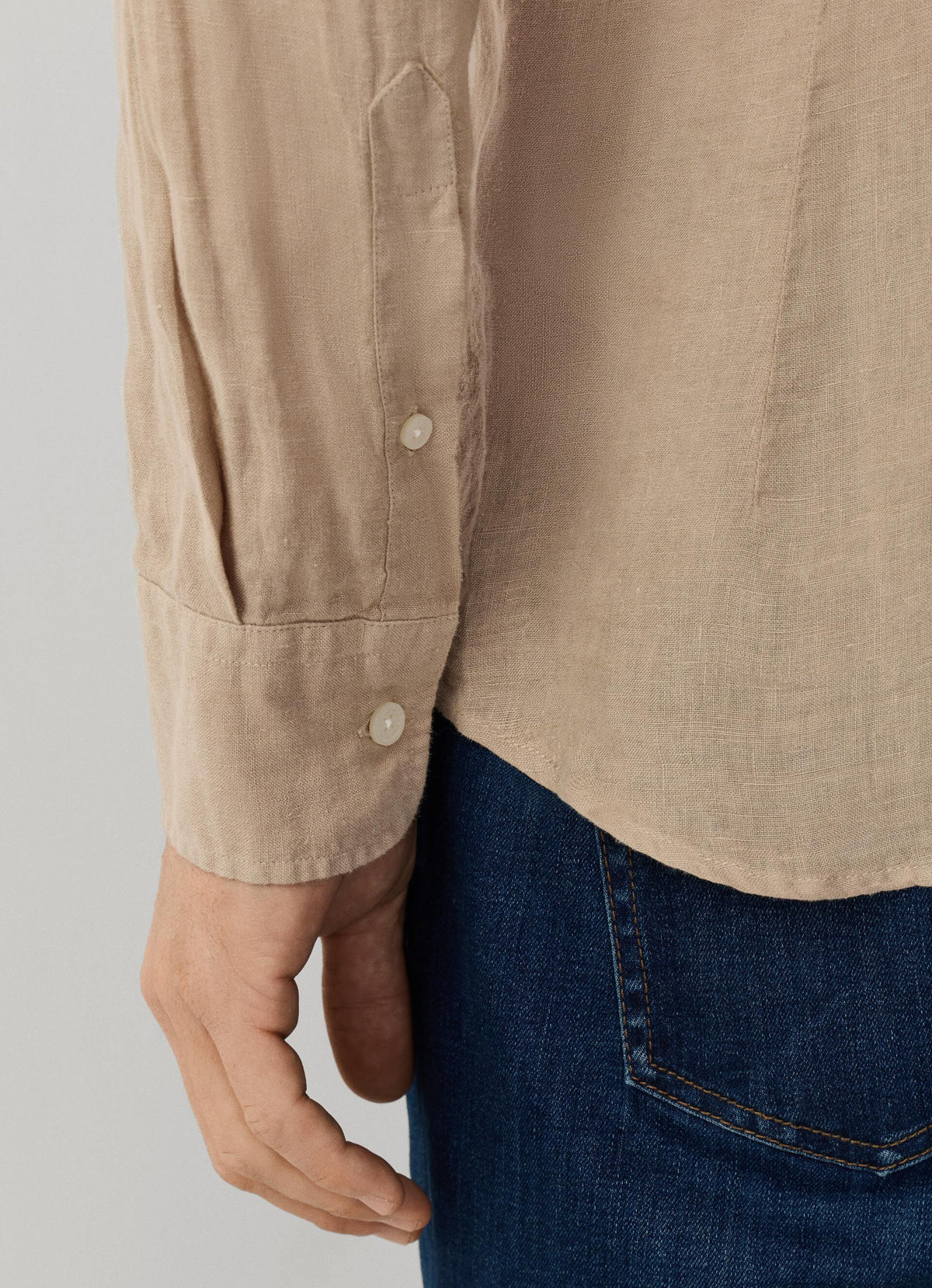 TAUPE-BEIGE