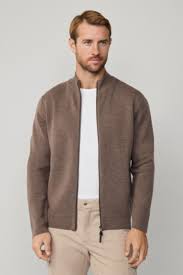 WALNUT-BROWN